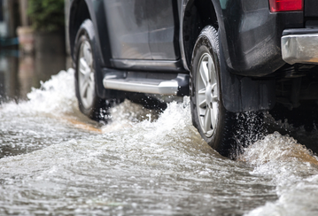 L’assurance automobile couvre-t-elle les dommages causés par l’eau?