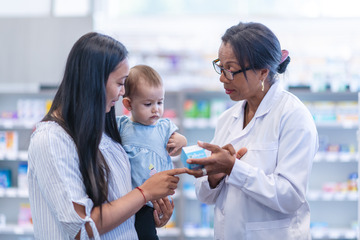 Les pharmaciens peuvent maintenant prescrire des médicaments pour des maladies courantes 